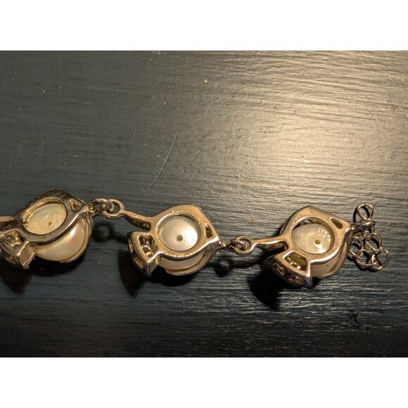 Marked 18K GP Silver Tone Faux Mabe Pearl CZ Hook Clasp 7.5"-8.5" Bracelet - Picture 9 of 10